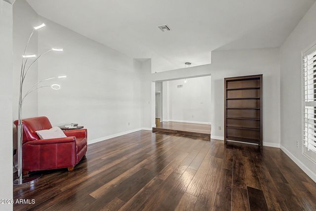 224 W KNOX Road, Tempe, AZ 85284