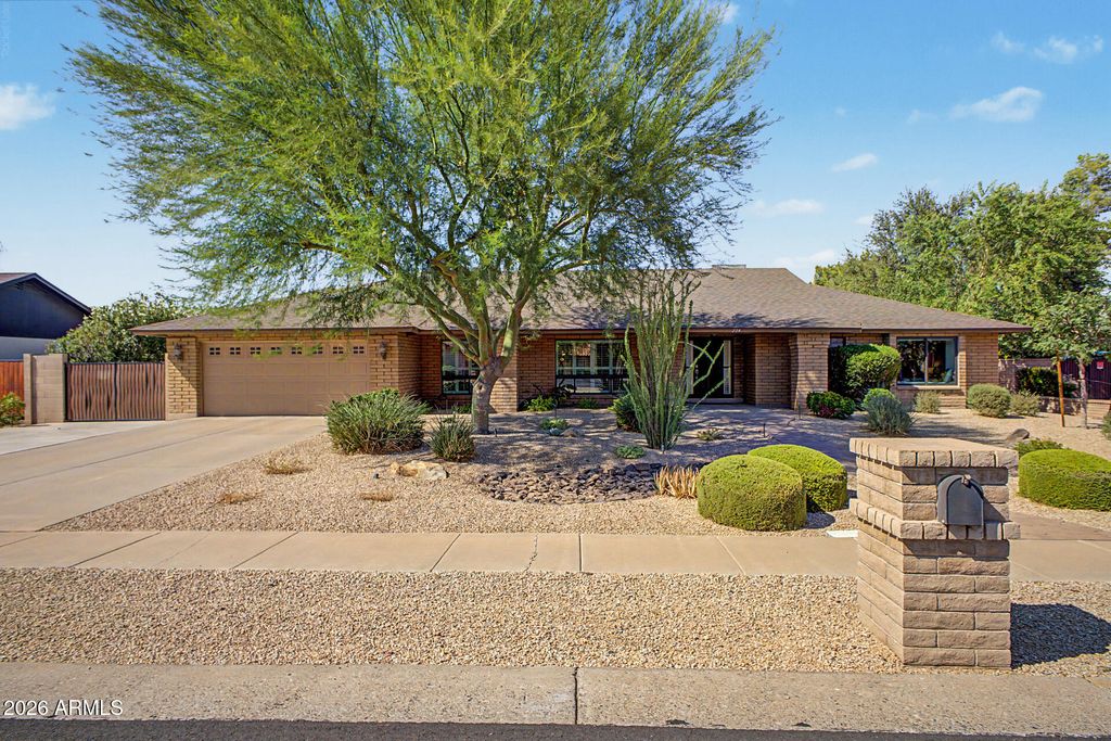 224 W KNOX Road, Tempe, AZ 85284 — exterior