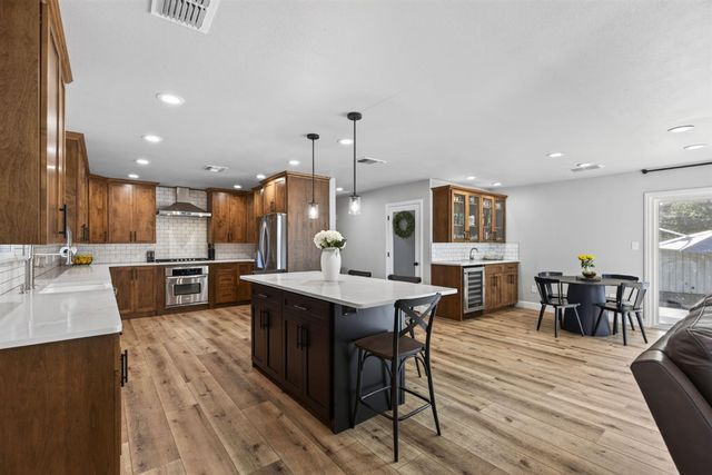 3252 Old Orchard Ln, Loomis, CA 95650