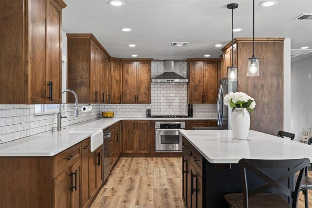3252 Old Orchard Ln, Loomis, CA 95650