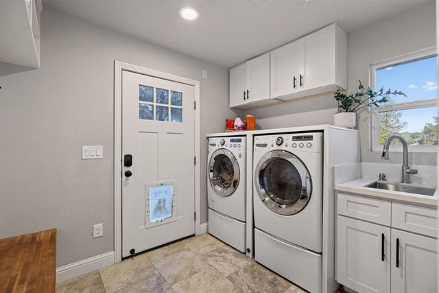 3252 Old Orchard Ln, Loomis, CA 95650