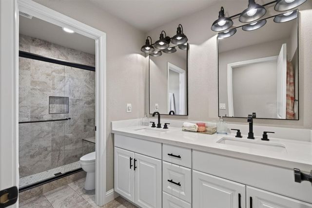 3252 Old Orchard Ln, Loomis, CA 95650