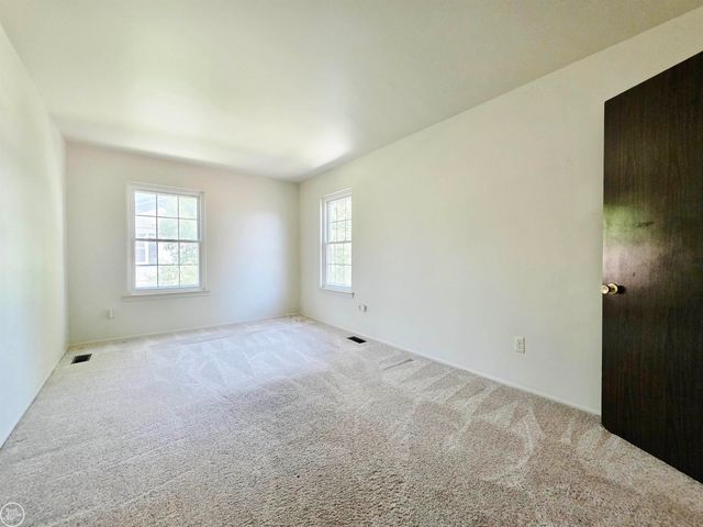 34299 Garfield Circle, Fraser, MI 48026