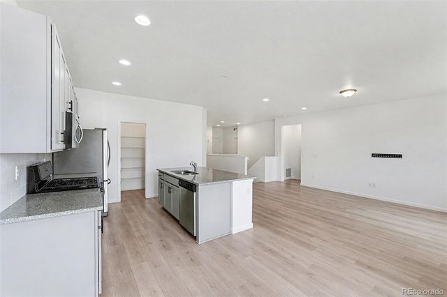 1764 Branching Canopy Drive, Windsor, CO 80550