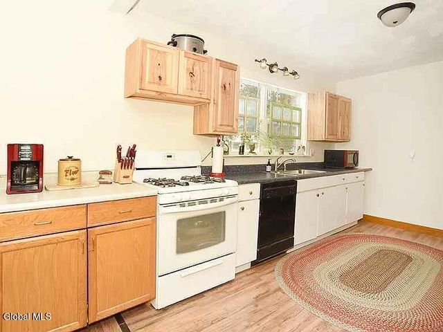 6 Clunis Street, Hadley, NY 12835