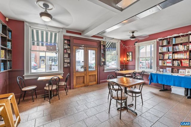 485 VALLEY ST, Scottsville, VA 24590