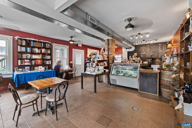 485 VALLEY ST, Scottsville, VA 24590