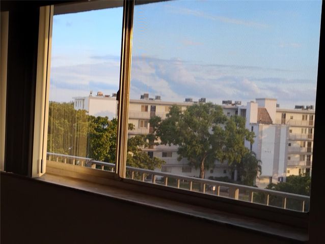 8730 N Sherman Circle 507, Miramar, FL 33025