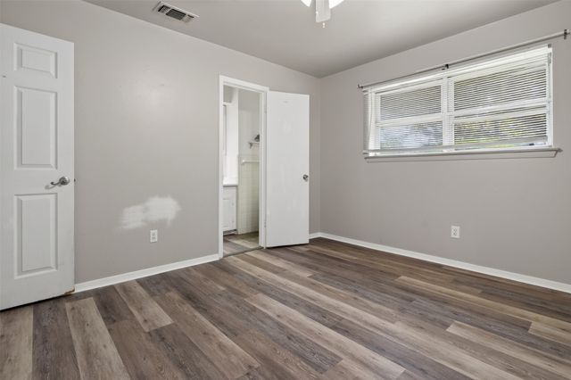 105 Murray Street, Joshua, TX 76058