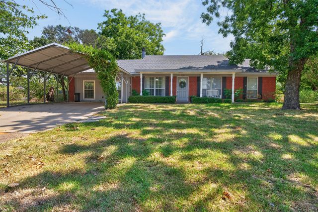 105 Murray Street, Joshua, TX 76058
