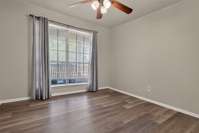 105 Murray Street, Joshua, TX 76058