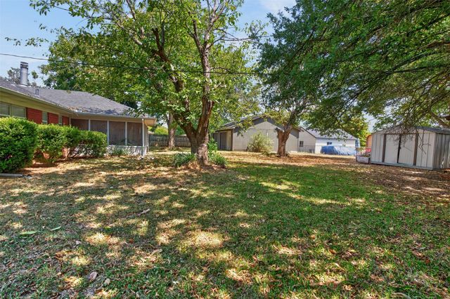 105 Murray Street, Joshua, TX 76058