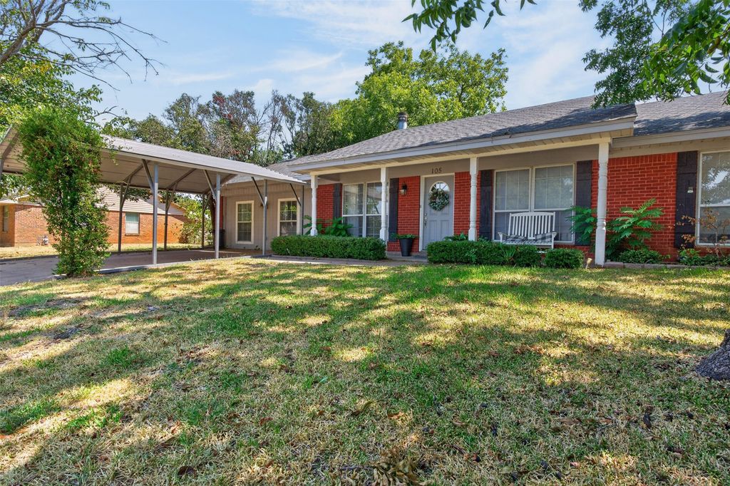 105 Murray Street, Joshua, TX 76058 — photo 4
