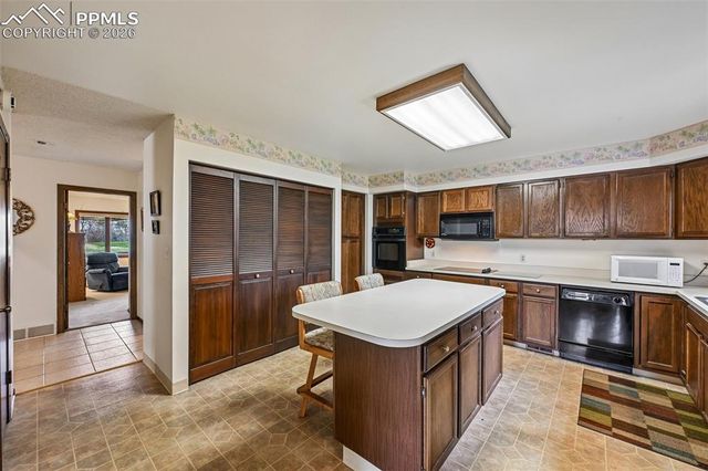 360 Blue Windsor Lane, Colorado Springs, CO 80906