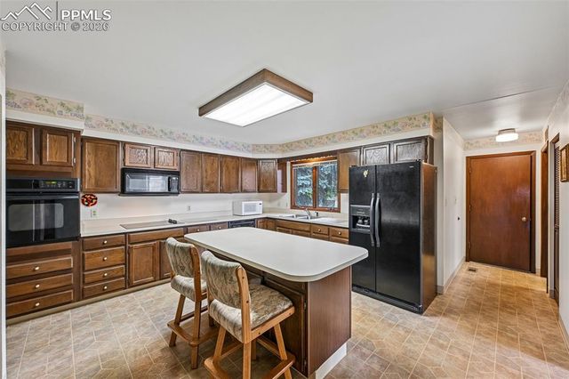 360 Blue Windsor Lane, Colorado Springs, CO 80906