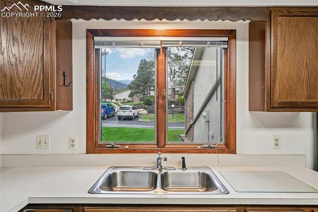 360 Blue Windsor Lane, Colorado Springs, CO 80906