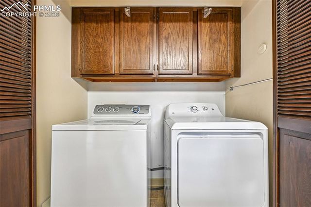 360 Blue Windsor Lane, Colorado Springs, CO 80906
