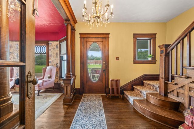 103 S Lincoln Avenue, Niles, MI 49120