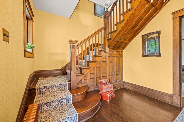 103 S Lincoln Avenue, Niles, MI 49120