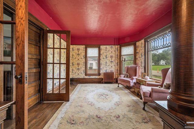 103 S Lincoln Avenue, Niles, MI 49120