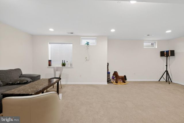 9411 MORNING DEW DR, Hagerstown, MD 21740