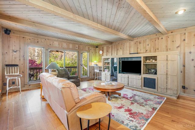 559 Asbury Road, Anderson Twp, OH 45255