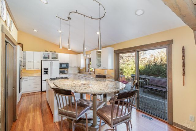 559 Asbury Road, Anderson Twp, OH 45255