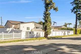 18223 Chatsworth, Northridge (los Angeles), CA 91326