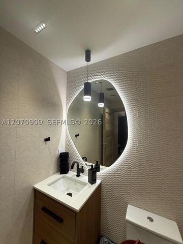 888 Biscayne Blvd 1509, Miami, FL 33132