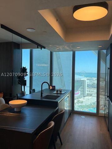888 Biscayne Blvd 1509, Miami, FL 33132