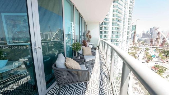 888 Biscayne Blvd 1509, Miami, FL 33132