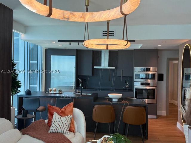 888 Biscayne Blvd 1509, Miami, FL 33132