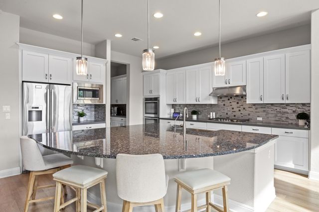 15705 Colinas CV, Bee Cave, TX 78738