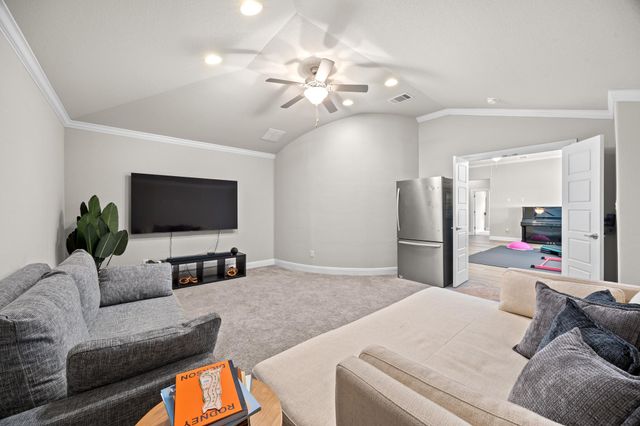 15705 Colinas CV, Bee Cave, TX 78738