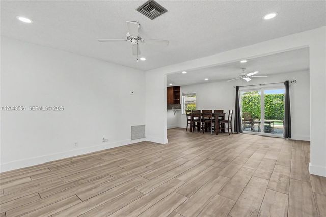 3941 NW 4th Ct, Coconut Creek, FL 33066