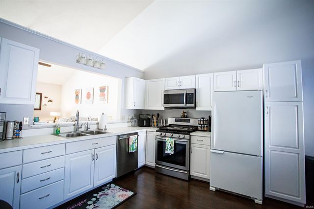 601 Chauncey Court, Mishawaka, IN 46545