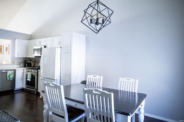 601 Chauncey Court, Mishawaka, IN 46545