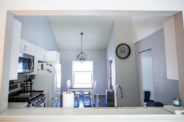 601 Chauncey Court, Mishawaka, IN 46545