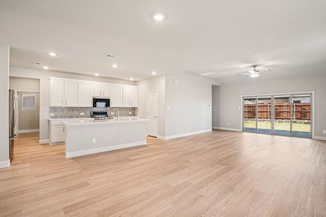 3424 Copperwood Drive, Princeton, TX 75071