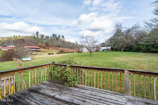 4549 Pine Orchard Road, Butler, TN 37640