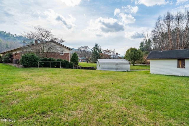 4549 Pine Orchard Road, Butler, TN 37640