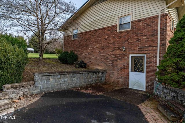 4549 Pine Orchard Road, Butler, TN 37640