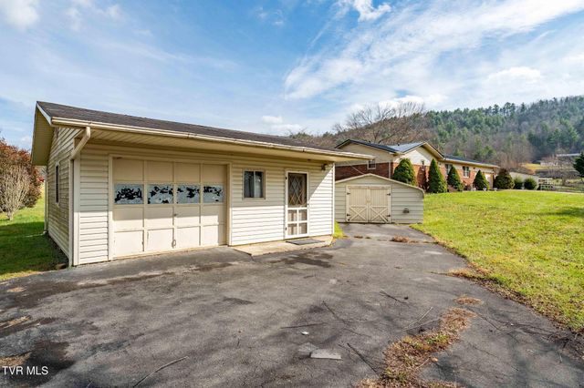 4549 Pine Orchard Road, Butler, TN 37640