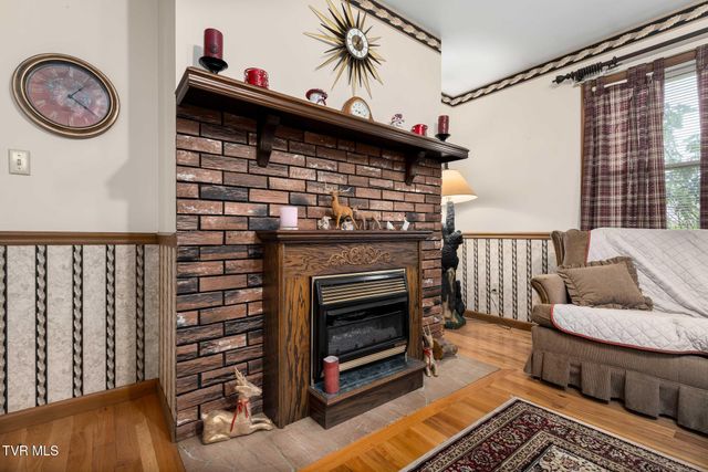 4549 Pine Orchard Road, Butler, TN 37640