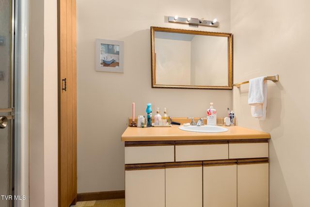 4549 Pine Orchard Road, Butler, TN 37640