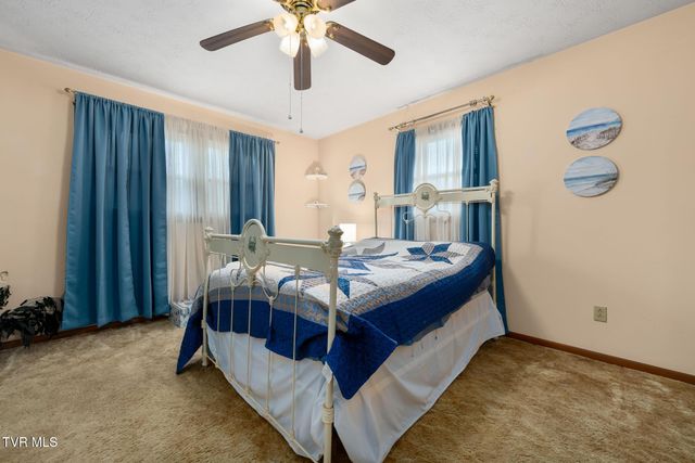 4549 Pine Orchard Road, Butler, TN 37640