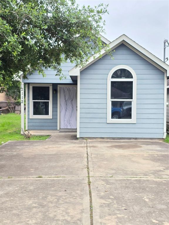 2112 Davis Street B, Houston, TX 77026