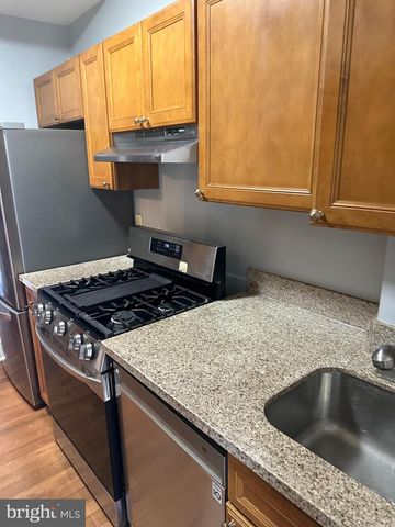 712 OTIS PL NW, Washington, DC 20010