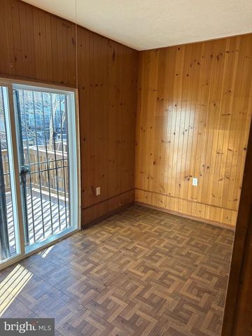 712 OTIS PL NW, Washington, DC 20010