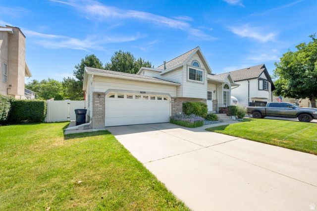 8029 S ANGEL ST, Sandy, UT 84070
